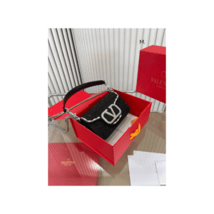 Cartera valentino de piedras