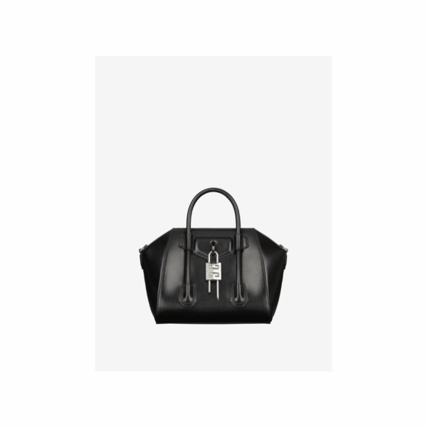 GIVENCHY