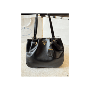 bag prada